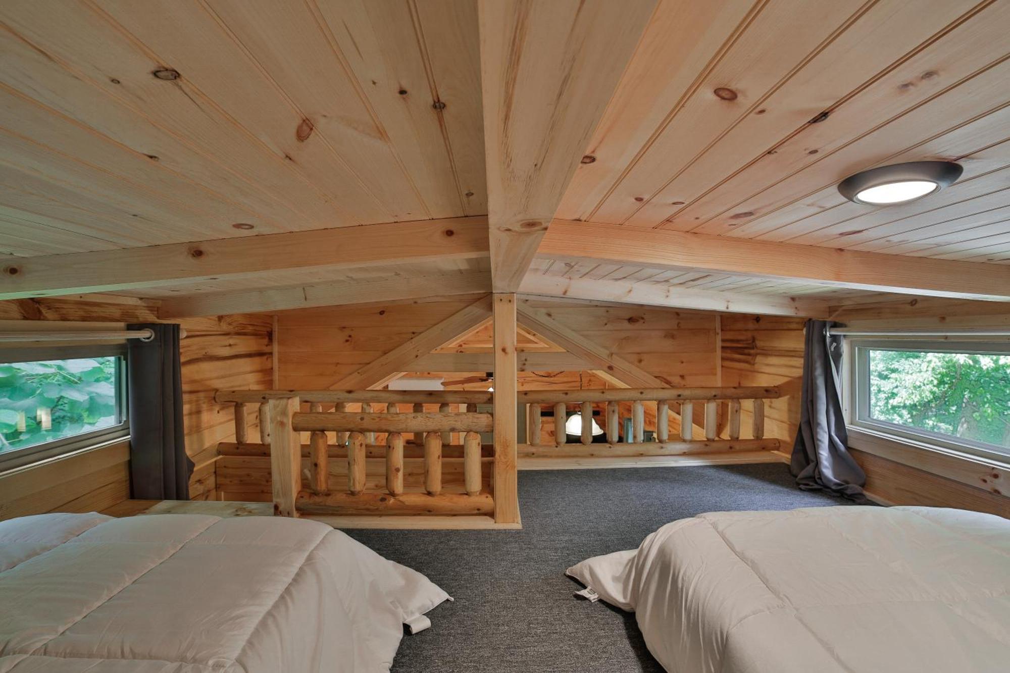 Ryon Tiny Home Cabin City-Side Rustic Retreat 채터누가 외부 사진